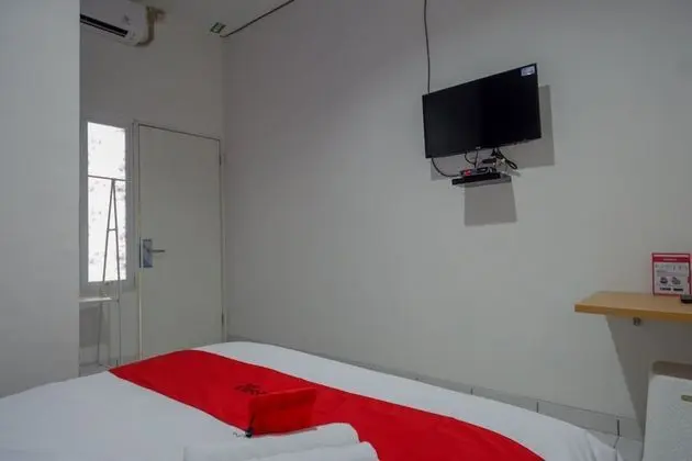 Tek Büyük Yataklı Oda (RedDoorz)