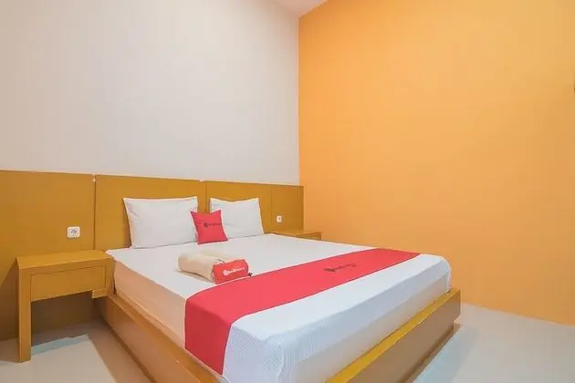 Economy Tek Büyük Yataklı Oda (RedDoorz)