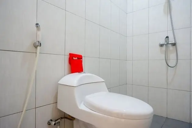İki Ayrı Yataklı Oda (RedDoorz)