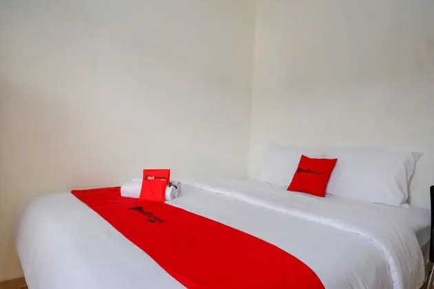 Tek Büyük Yataklı Oda (RedDoorz)