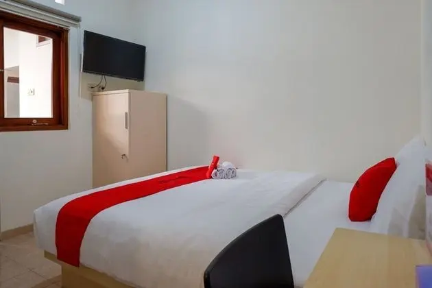 Tek Büyük Yataklı Oda (RedDoorz)