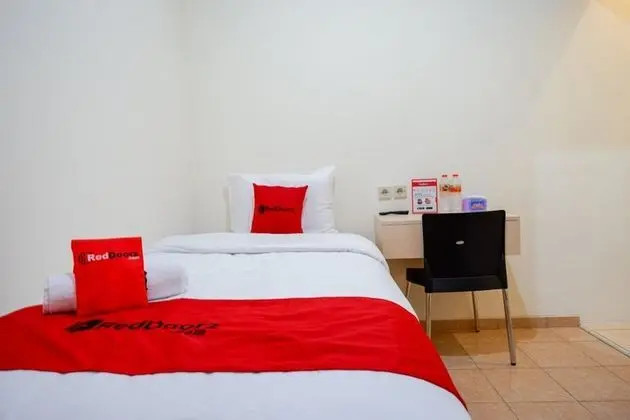 Tek Kişilik Oda (RedDoorz)