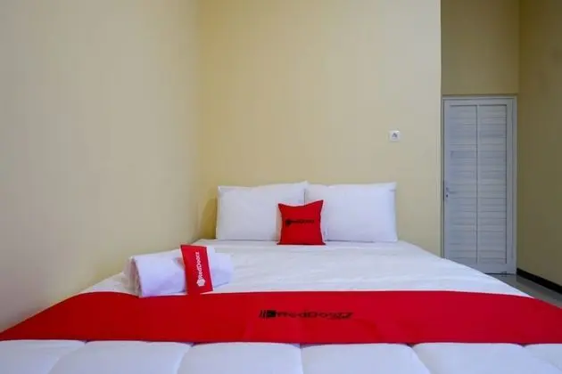 Tek Büyük Yataklı Oda (RedDoorz)