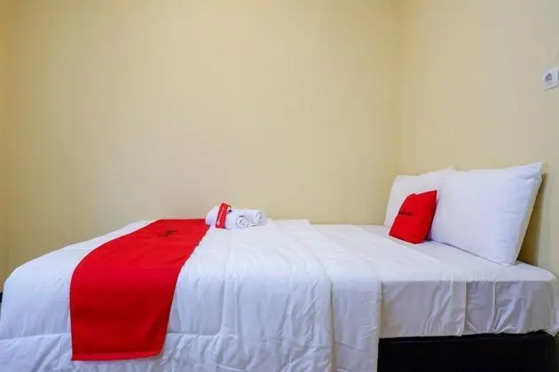 Tek Büyük Yataklı Oda (RedDoorz)