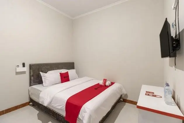 Tek Büyük Yataklı Oda (RedDoorz)