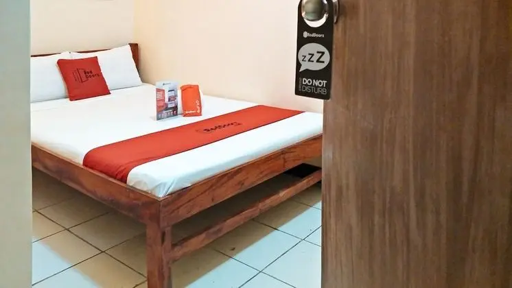 Tek Büyük Yataklı Oda (Reddoorz)
