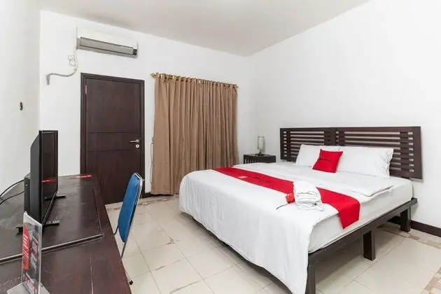 Tek Büyük Yataklı Oda (RedDoorz)