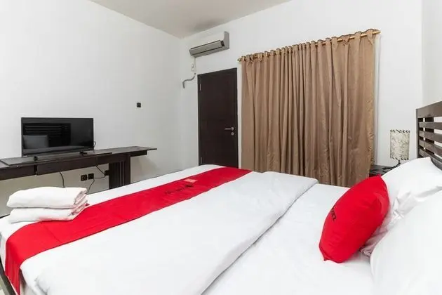 Tek Büyük Yataklı Oda (RedDoorz)