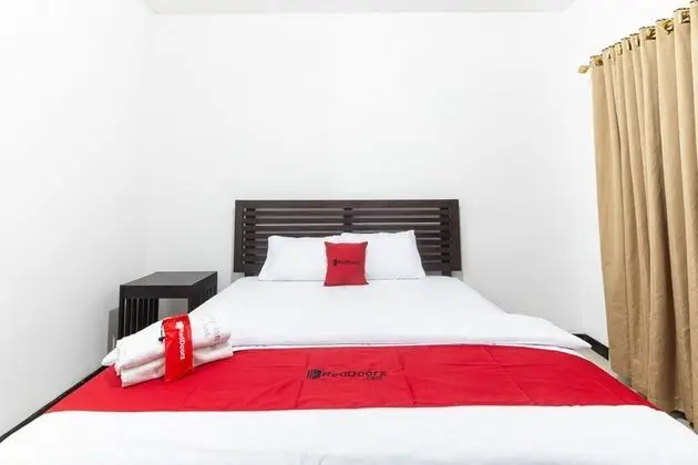 Tek Büyük Yataklı Oda (RedDoorz)