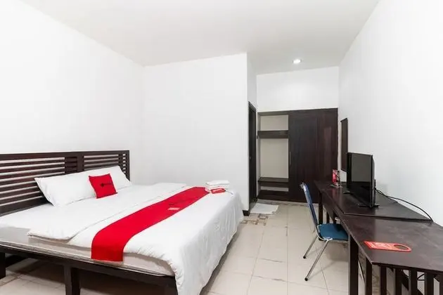 Tek Büyük Yataklı Oda (RedDoorz)