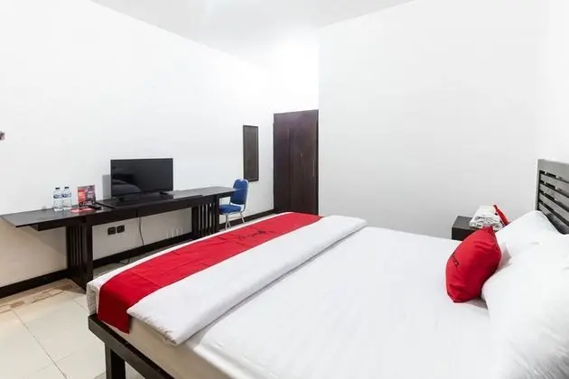 Tek Büyük Yataklı Oda (RedDoorz)