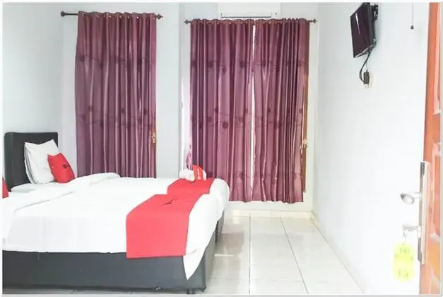 İki Ayrı Yataklı Oda (RedDoorz)