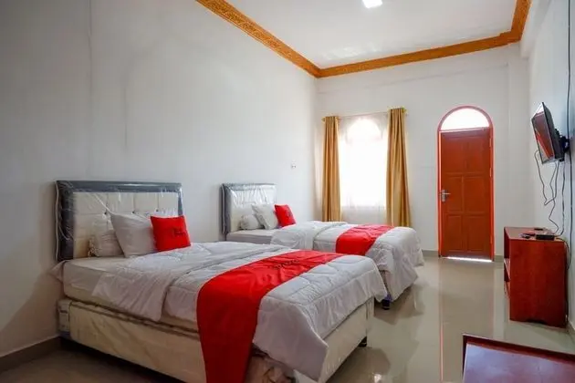 İki Ayrı Yataklı Oda (RedDoorz)