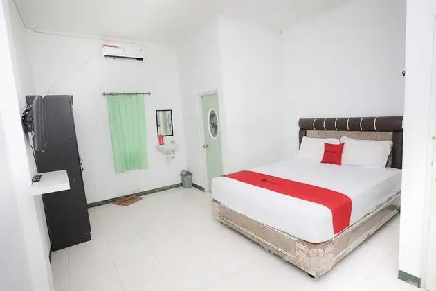 Tek Büyük Yataklı Oda (RedDoorz)