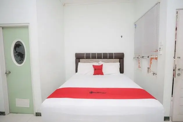 Tek Büyük Yataklı Oda (RedDoorz)