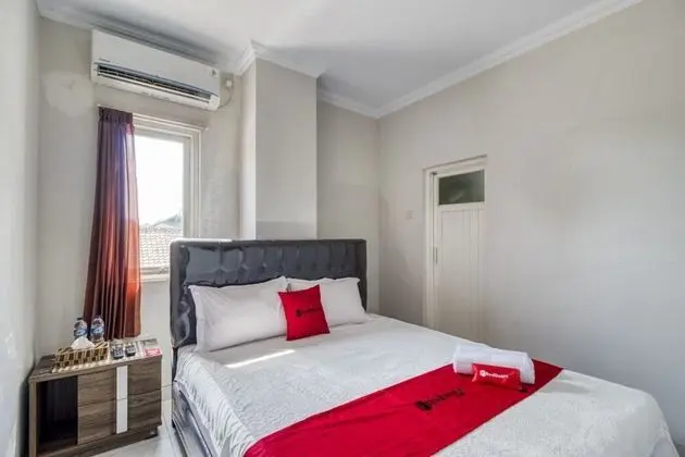 Tek Büyük Yataklı Oda (RedDoorz)