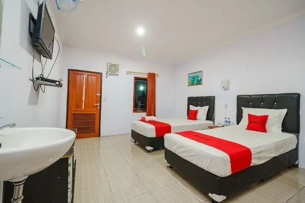 İki Ayrı Yataklı Oda (RedDoorz)