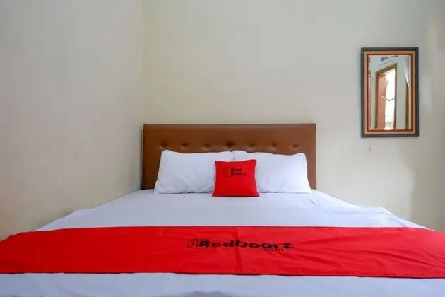 Tek Büyük Yataklı Oda (RedDoorz)