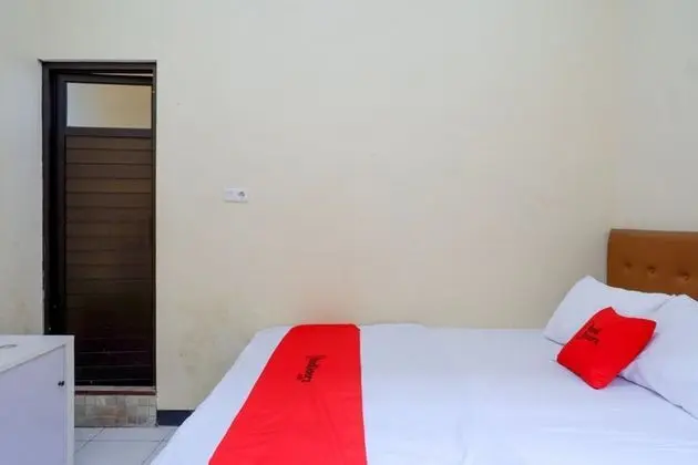 Tek Büyük Yataklı Oda (RedDoorz)