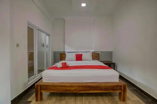 Süit (Reddoorz)