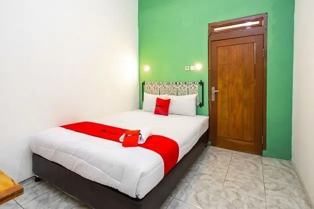 Tek Büyük Yataklı Oda (RedDoorz)