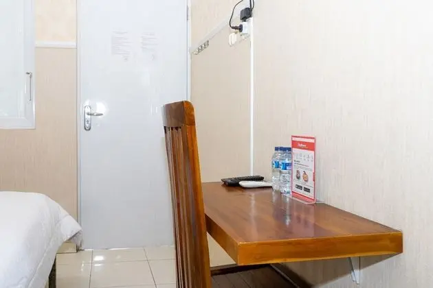 Tek Büyük Yataklı Oda (RedDoorz)