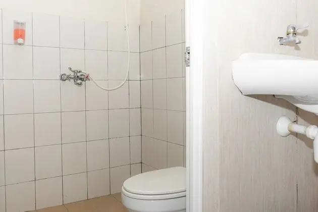 Tek Büyük Yataklı Oda (RedDoorz)
