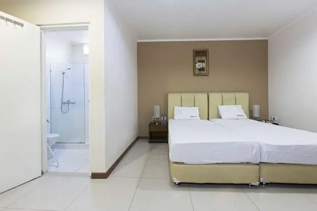 Reddoorz Room