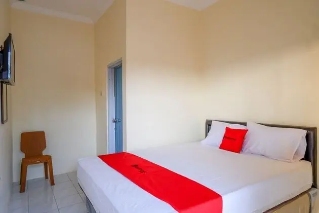 Tek Büyük Yataklı Oda (RedDoorz)