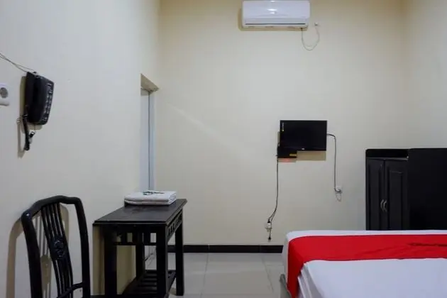 Tek Büyük Yataklı Oda (RedDoorz)