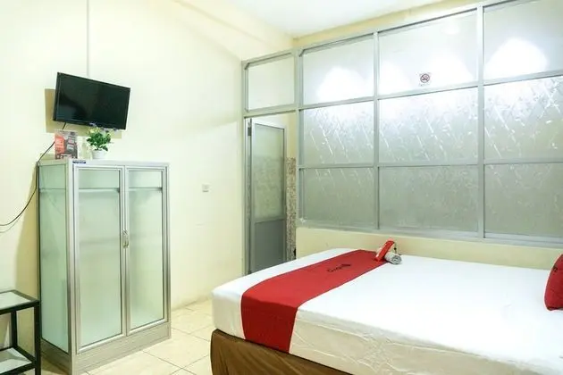 İki Ayrı Yataklı Oda (RedDoorz)