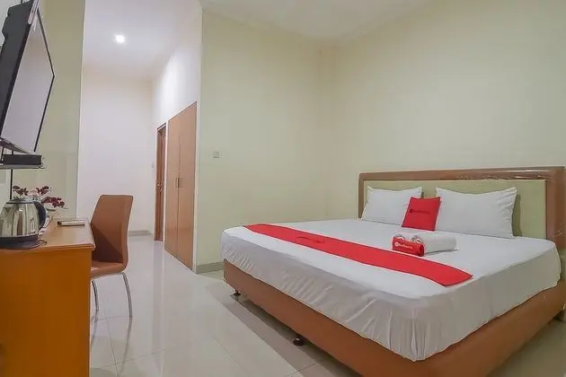 Tek Büyük Yataklı Oda (RedDoorz)