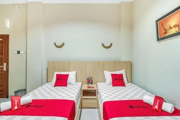 İki Ayrı Yataklı Oda (RedDoorz)