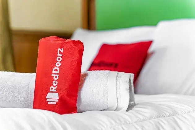 Tek Büyük Yataklı Oda (RedDoorz)