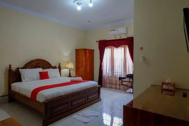 Deluxe Tek Büyük Yataklı Oda (RedDoorz)