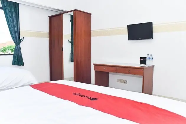 Economy Tek Büyük Yataklı Oda