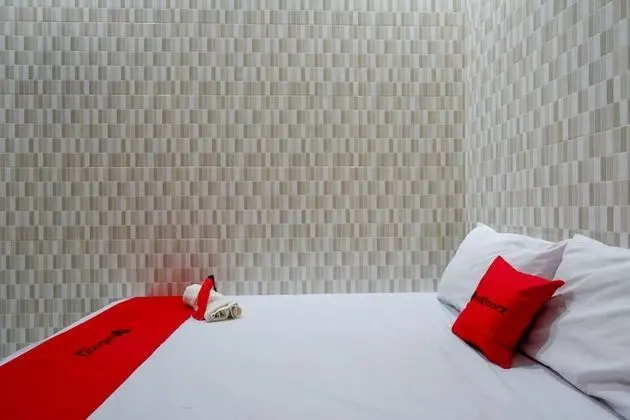 Tek Büyük Yataklı Oda (Reddoorz)