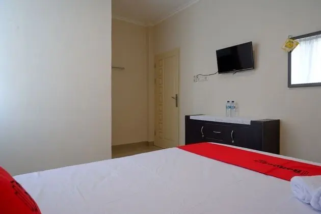 Tek Büyük Yataklı Oda (RedDoorz)