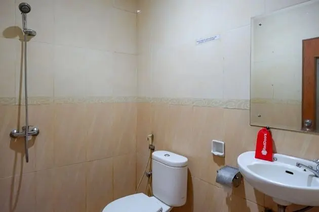 İki Ayrı Yataklı Oda (RedDoorz)