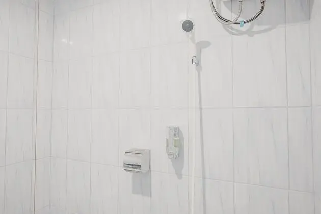 Tek Büyük Yataklı Oda (RedDoorz)