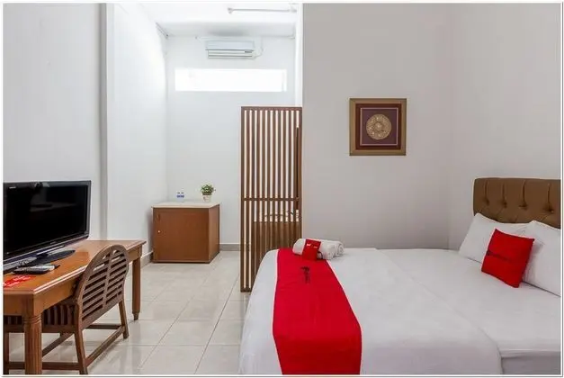 Tek Büyük Yataklı Oda (RedDoorz)