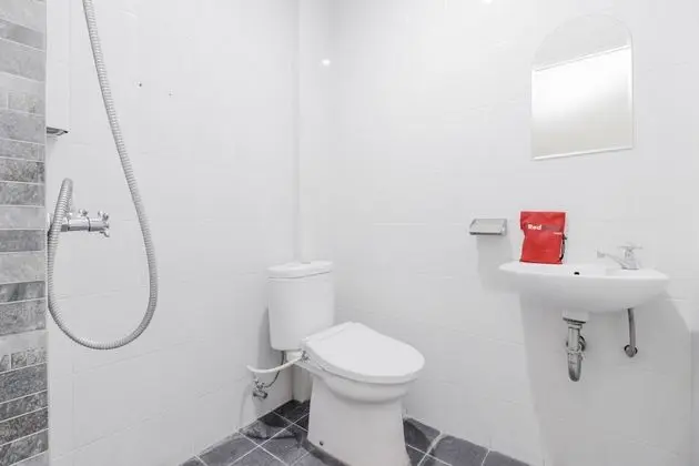 Economy Tek Büyük Yataklı Oda