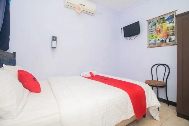 Tek Büyük Yataklı Oda (RedDoorz)