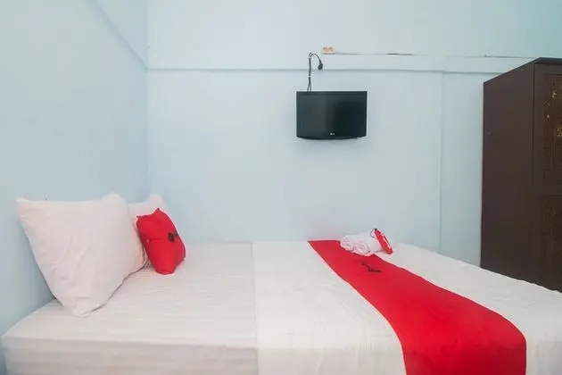 Tek Büyük Yataklı Oda (RedDoorz)