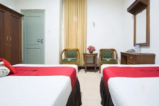 İki Ayrı Yataklı Oda (RedDoorz)