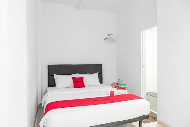 Tek Büyük Yataklı Oda (RedDoorz)