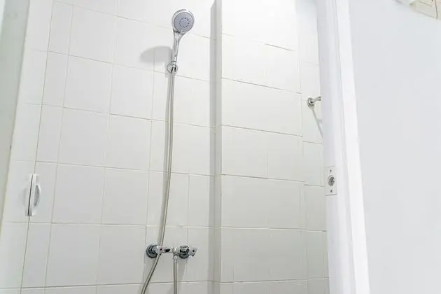 Tek Büyük Yataklı Oda (RedDoorz)