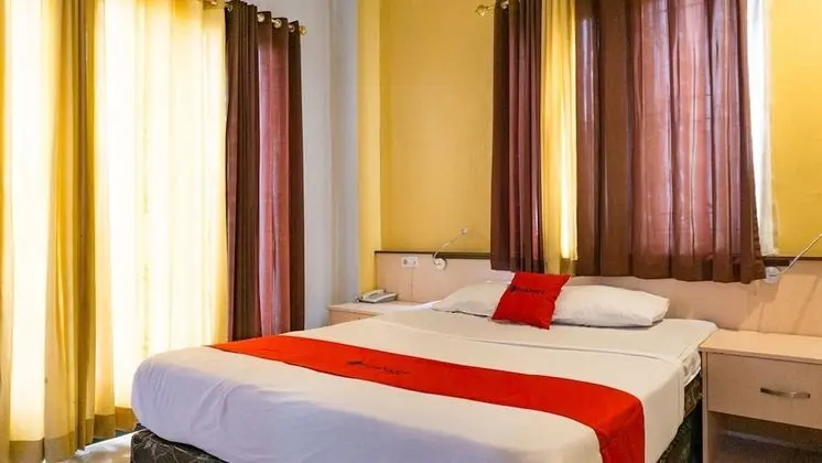 Tek Büyük Yataklı Oda (Reddoorz)