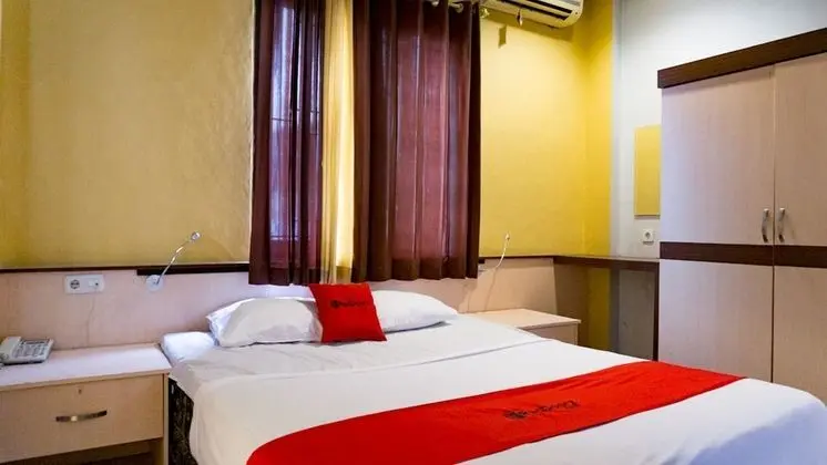 Tek Büyük Yataklı Oda (Reddoorz)
