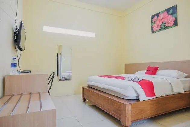 Tek Büyük Yataklı Oda (RedDoorz)